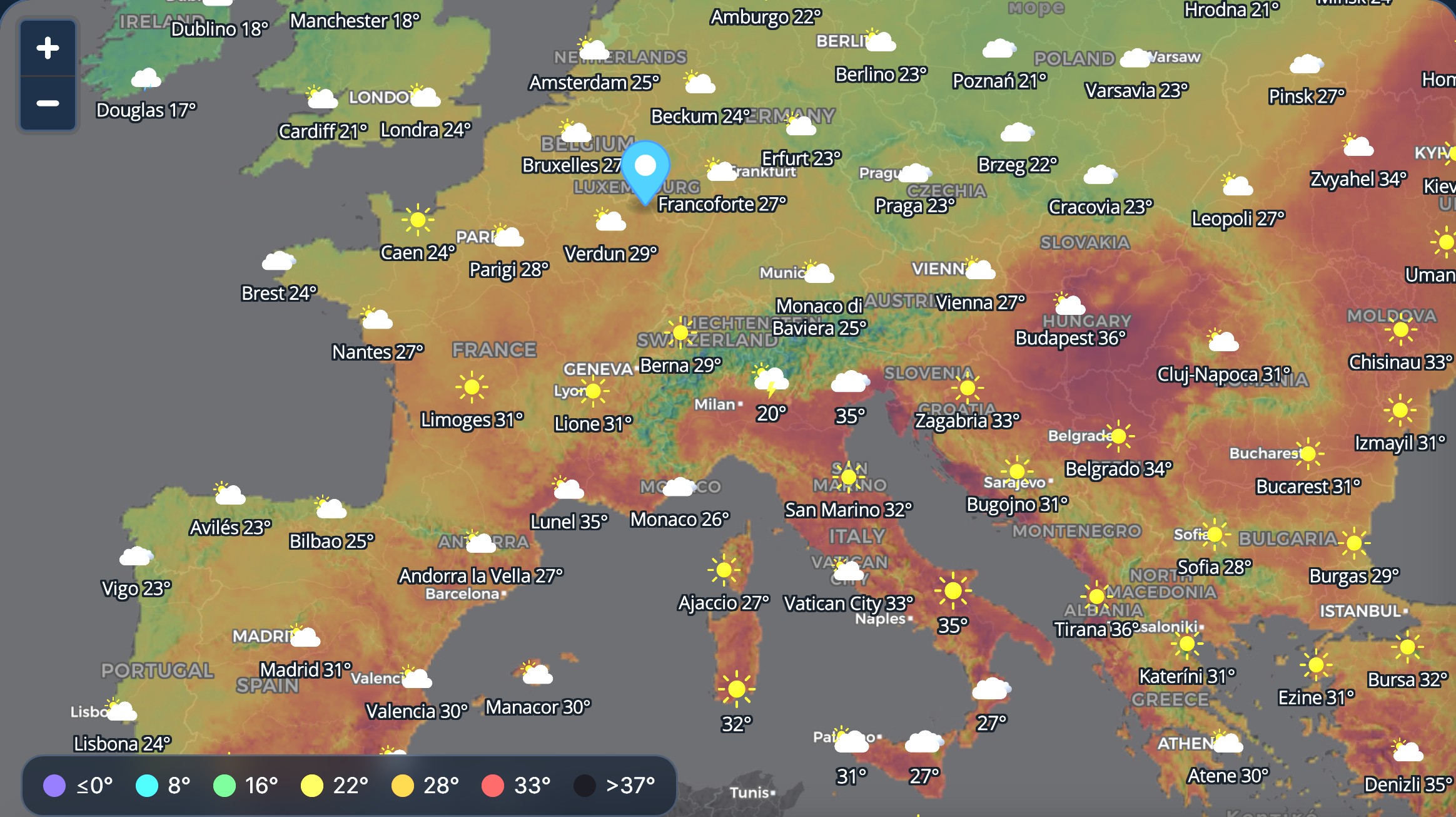 ExtremeCast weather map of Europe: high-definition temperature layer with city icons and values from Lisbon to Kyiv